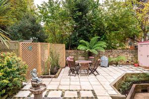 Canfield Gardens South Hampstead